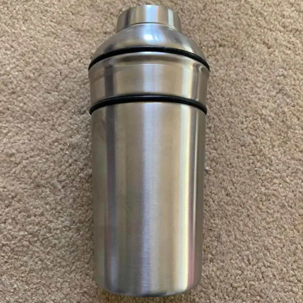 Oneida Stainless Steel Coctail Shaker -No Top